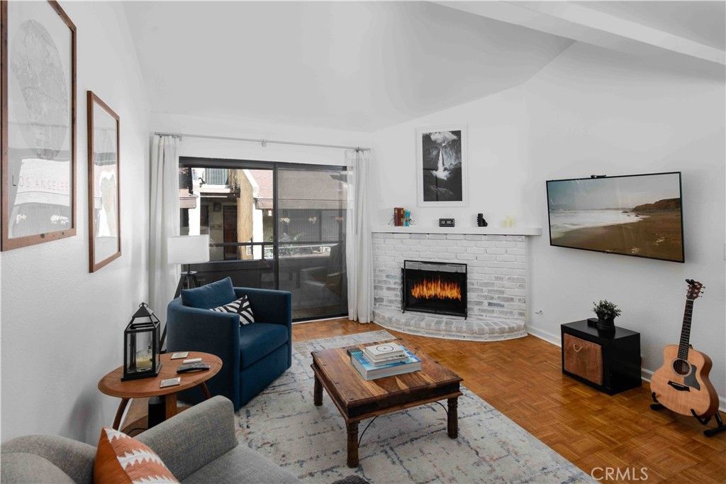 Photo of 7135 Firmament #25, Van Nuys, CA 91406 (MLS # SR25254261)