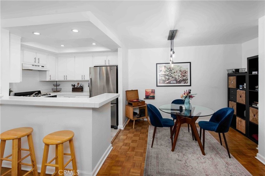 Photo of 7135 Firmament #25, Van Nuys, CA 91406 (MLS # SR25254261)