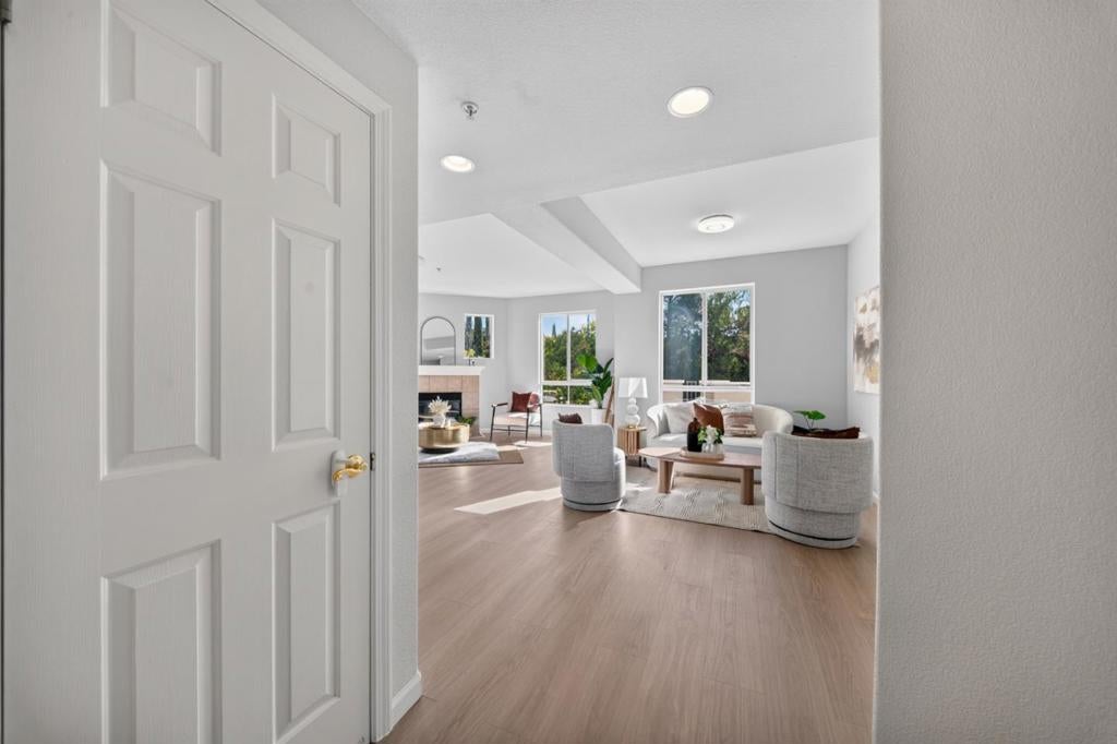 462 Marble Arch Avenue