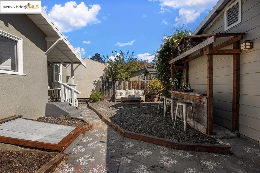 SOUTH BERKELEY - Residential