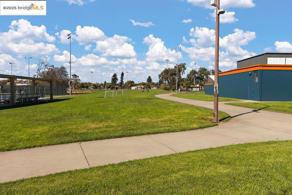 SOUTH BERKELEY - Residential