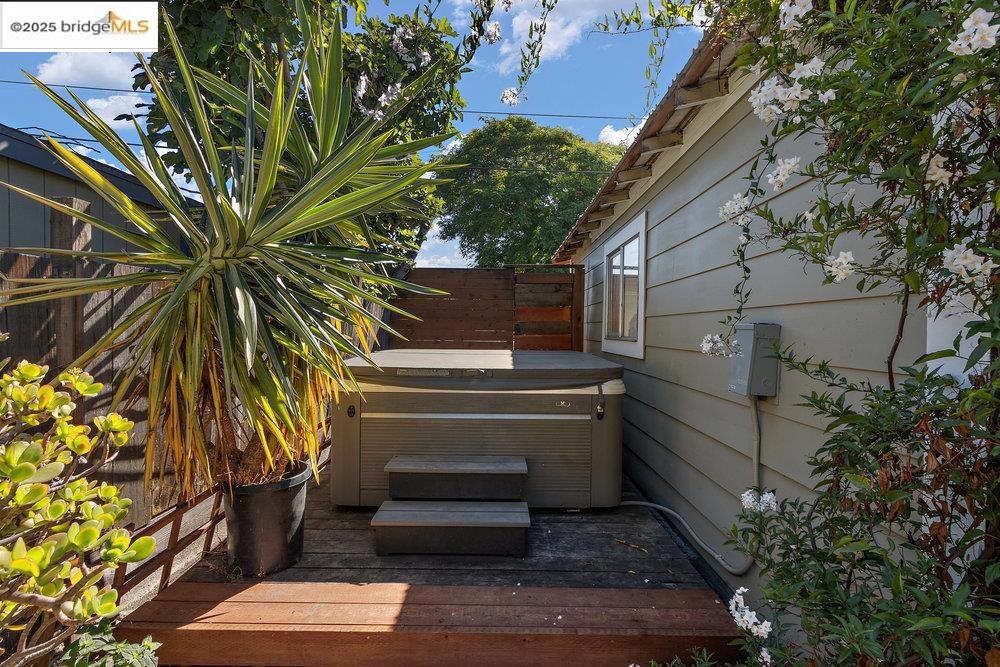 SOUTH BERKELEY - Residential