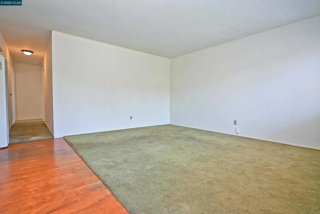 Martinez, California 94553, United States, 3 Bedrooms Bedrooms, ,2 BathroomsBathrooms,Residential,Active,189031