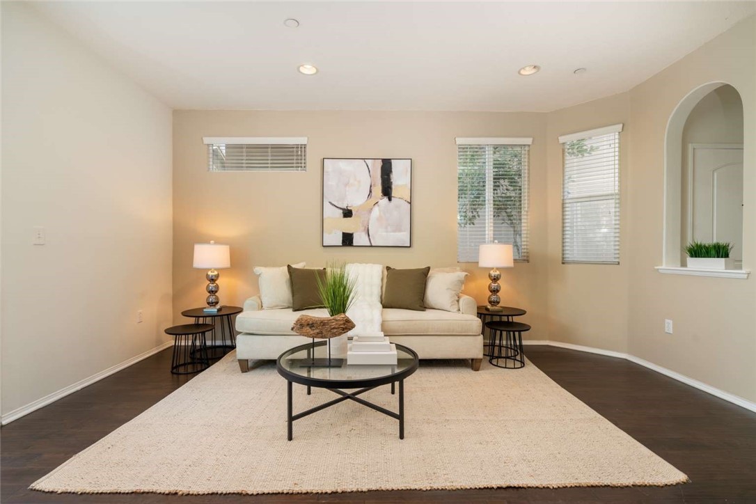 9562 Sundance Street