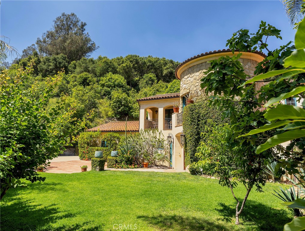 1493 Sycamore Canyon Road
