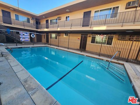 Photo of 3224 Chapman Street #7, Los Angeles, CA 90065 (MLS # 25613071) Photo of 3224 Chapman Street #7, Los Angeles, CA 90065 (MLS # 25613071)