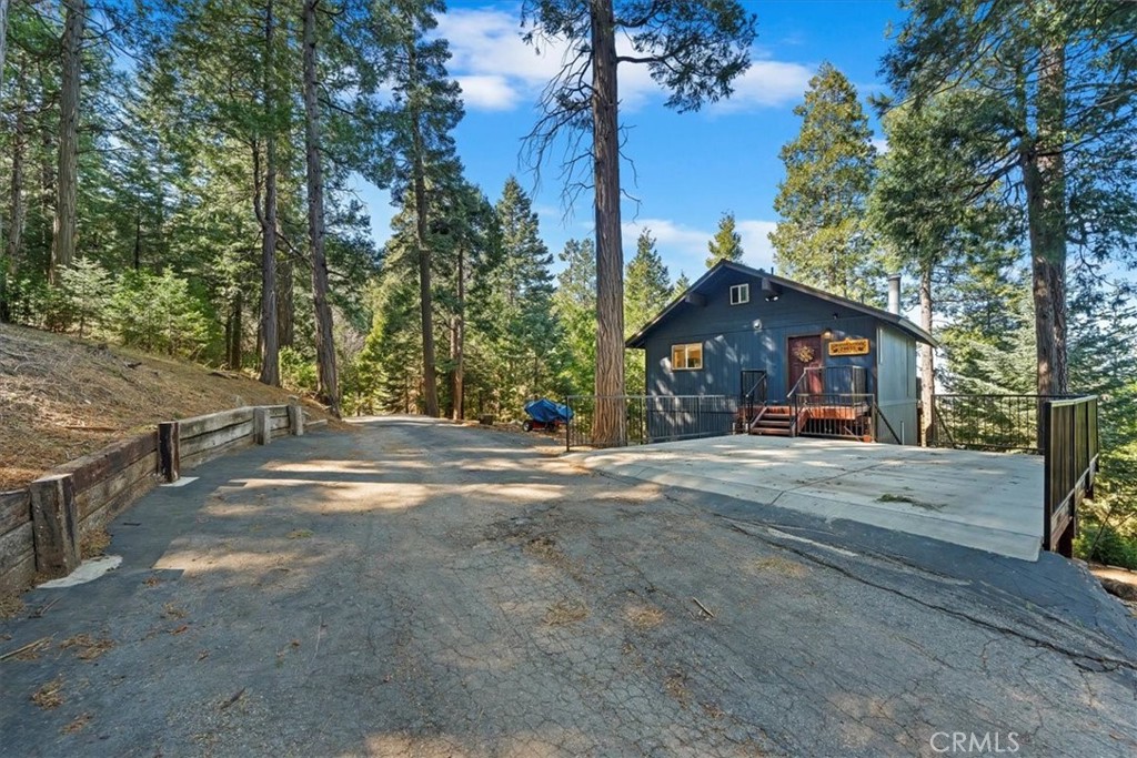 24655 Altdorf Drive