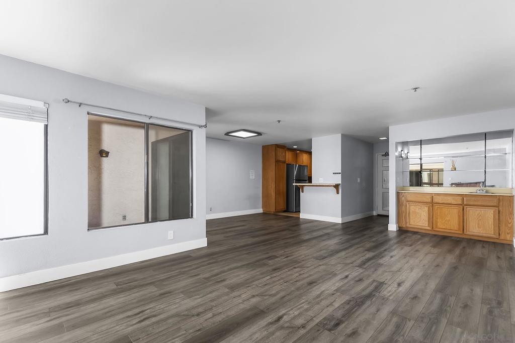 5705 Friars Rd 33