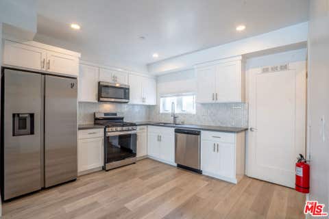 Photo of 608 1/2 N Gramercy Place, Los Angeles, CA 90004 (MLS # 26849101)