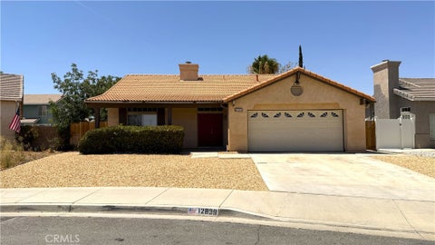 Photo of 12838 Shearwater PL, Victorville, CA 92392 (MLS # HD26172970)