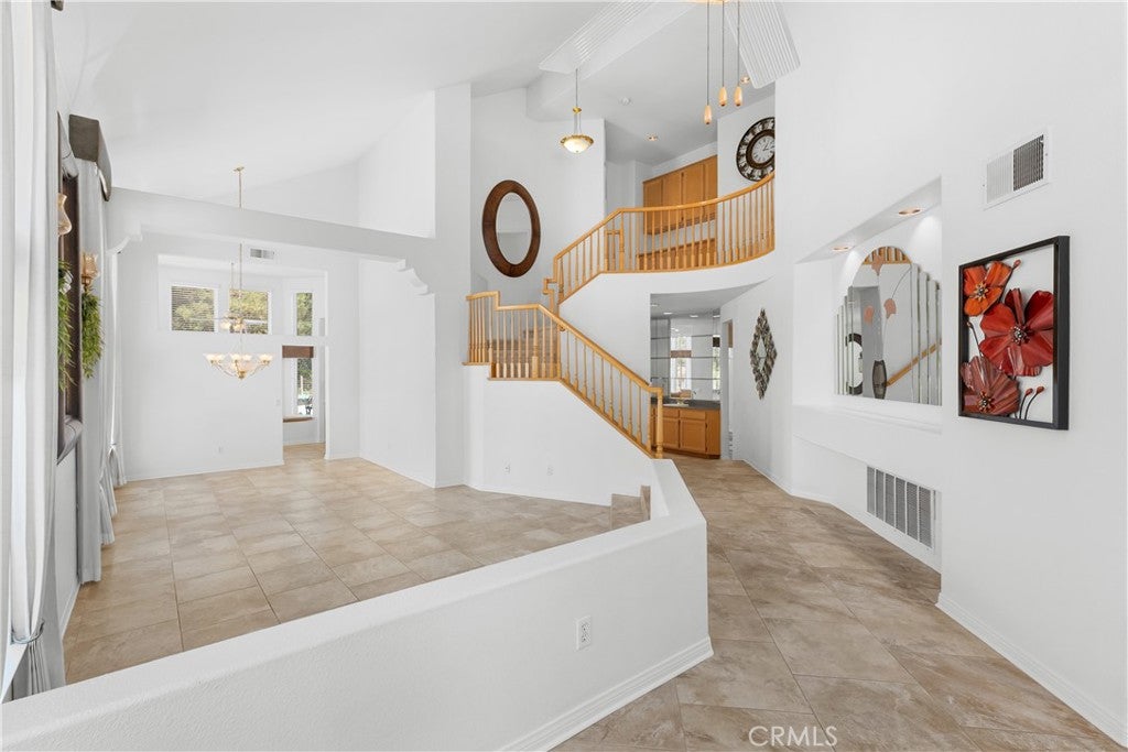 15037 Calle Verano