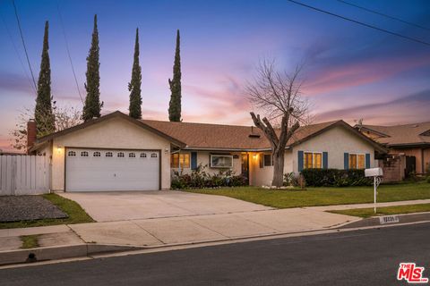 Photo of 13531 Fusano Avenue, Sylmar, CA 91342 (MLS # 26651707)