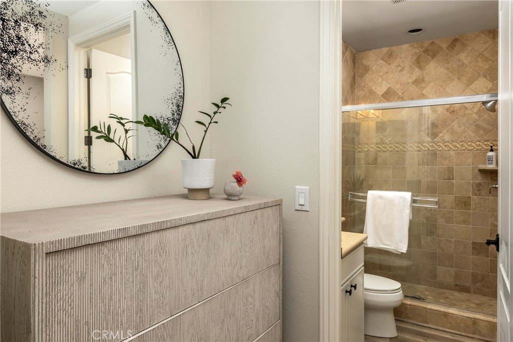 46 Woods Trail, Irvine CA 92603 - Photo 26