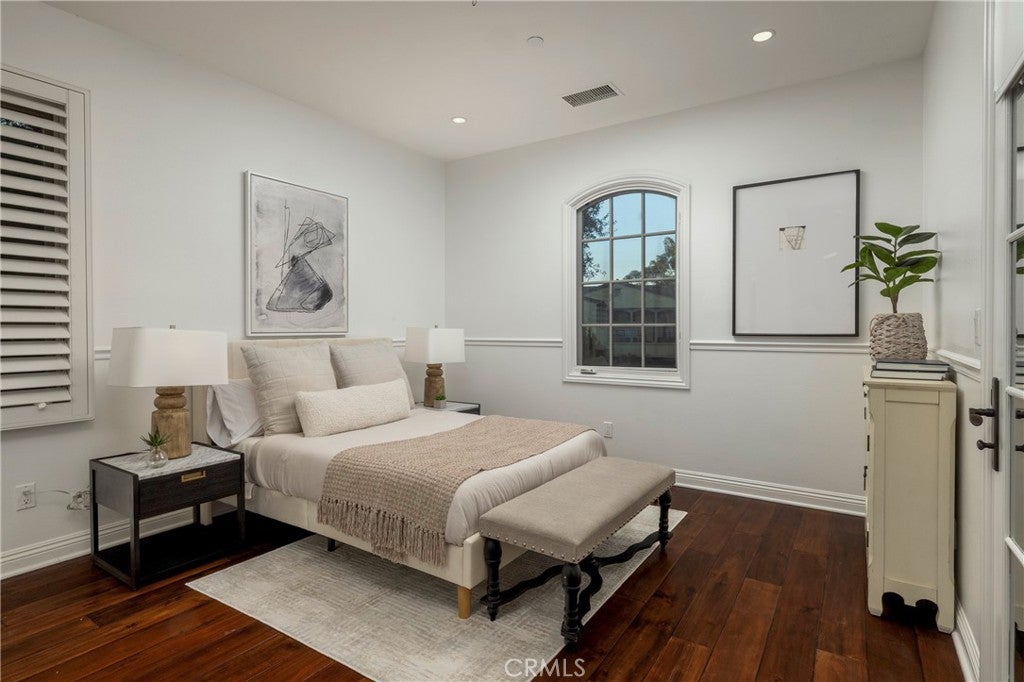 46 Woods Trail, Irvine CA 92603 - Photo 35