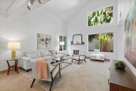 Photo of 239 Kerry, Fremont, CA 94536 (MLS # ML82029222)