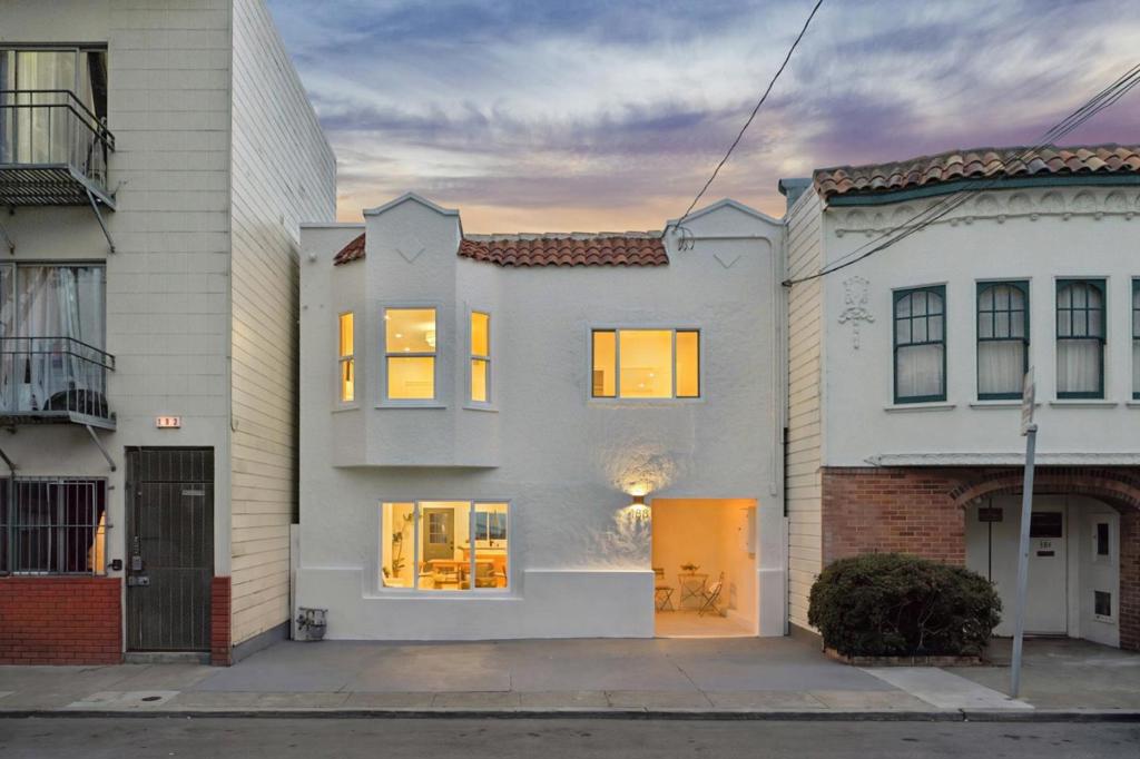 188 Santa Barbara Avenue