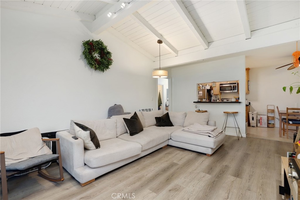 1345 Cabrillo Park Drive Q02