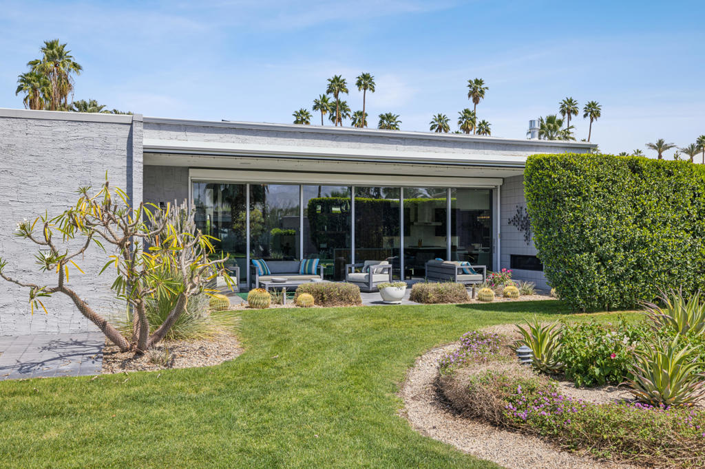 Tamarisk West - Residential