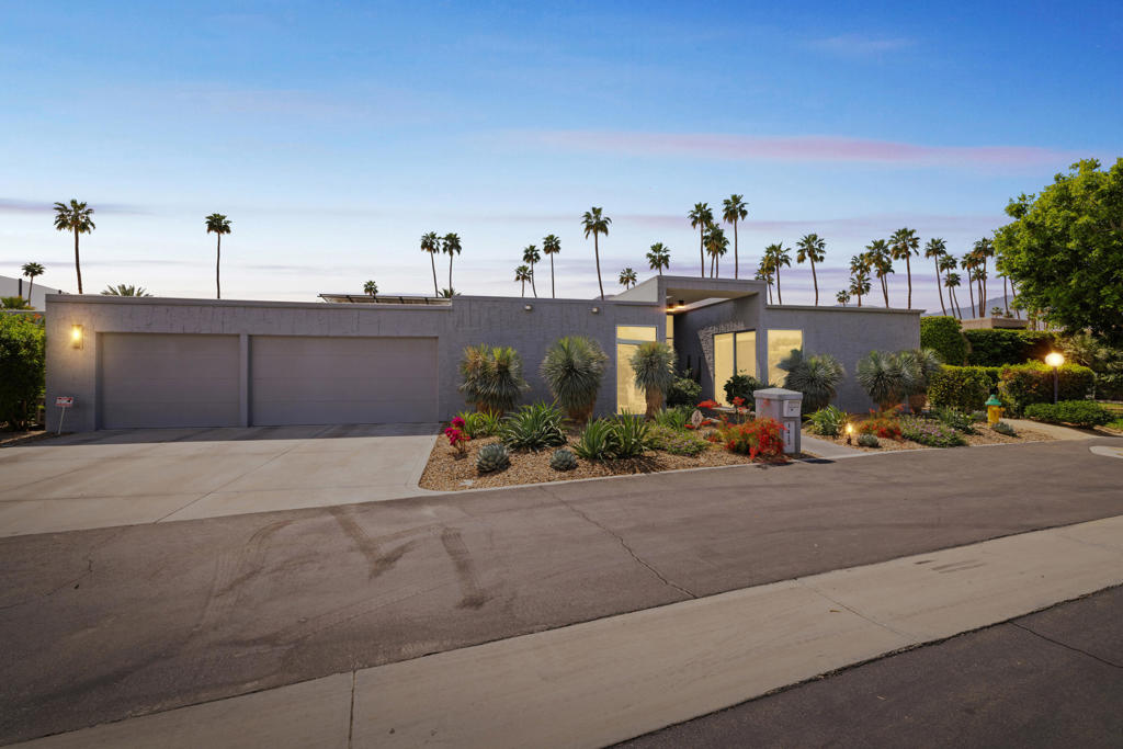 Tamarisk West - Residential