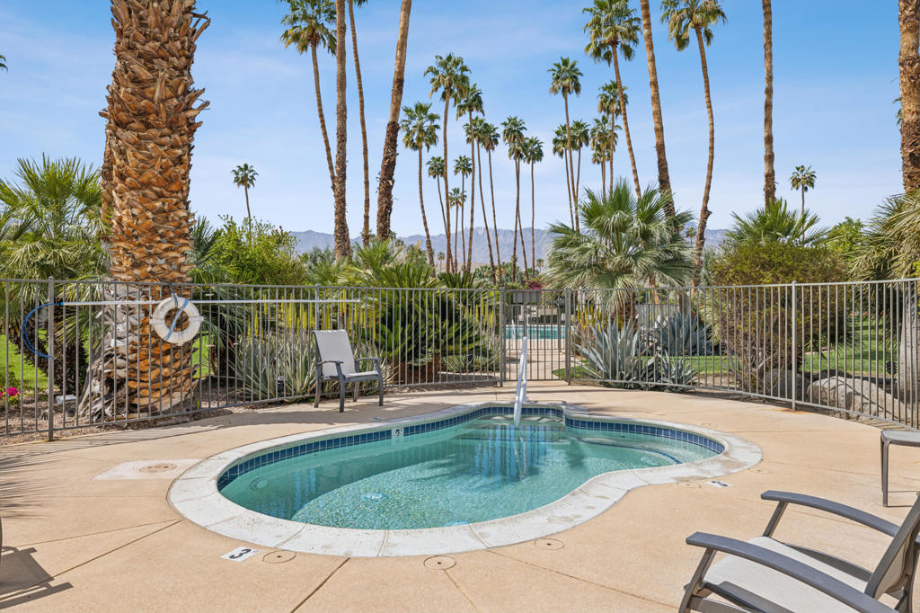 Tamarisk West - Residential