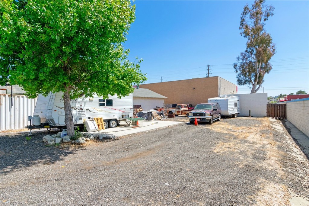 1317 Crafton Avenue 1-2