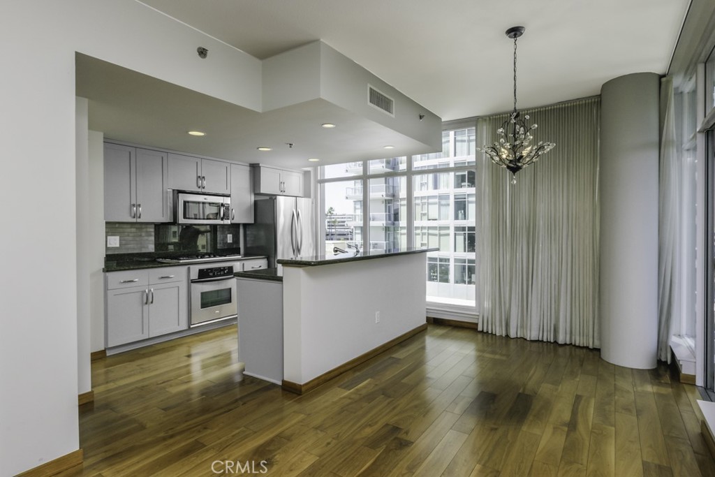 411 W Seaside Way 401
