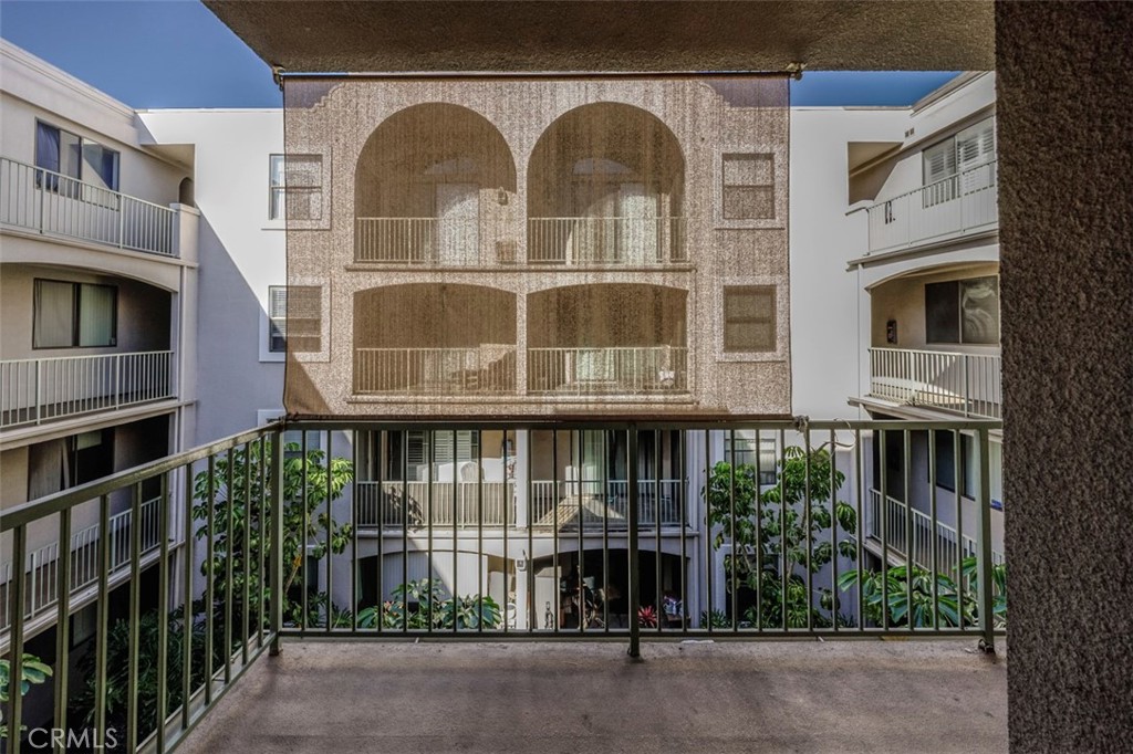 Downtown (DT) - Residential