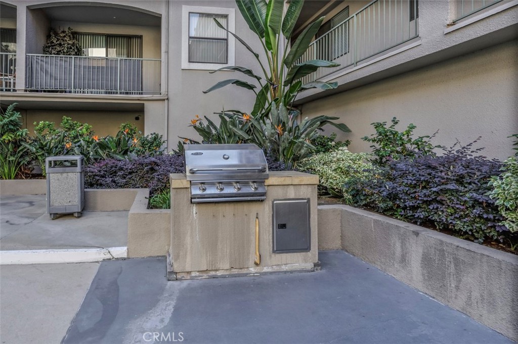 Downtown (DT) - Residential