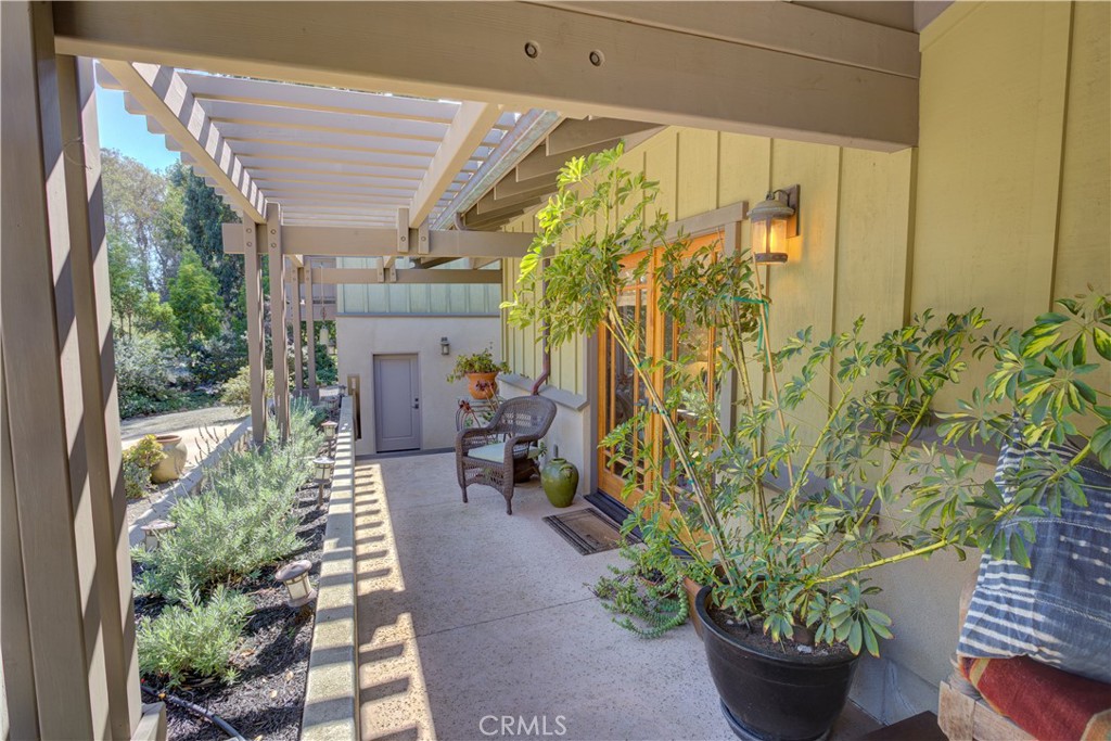 1785 Martingale Ave. Avenue
