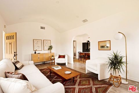Photo of 1044 Walnut Street, San Gabriel, CA 91776 (MLS # 26834399)