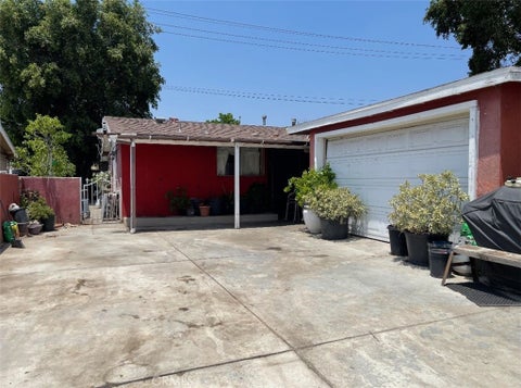 Photo of 2621 Barjud Avenue, Pomona, CA 91768 (MLS # DW26229120)
