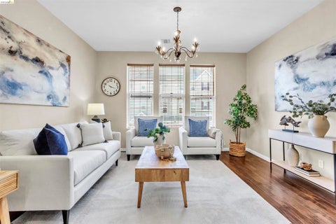 Photo of 1543 Nevin Plz PLZ, Richmond, CA 94801 (MLS # 41147820)