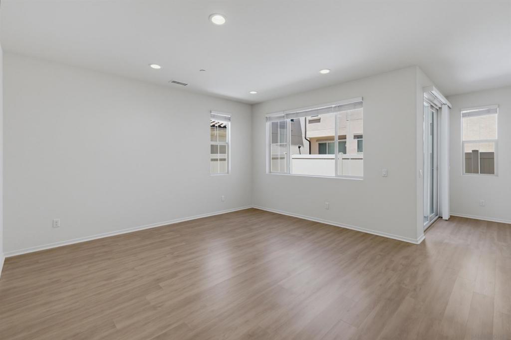 732 Merit Dr