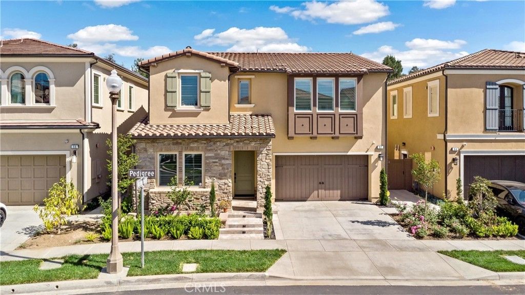 listing image 130723667826596796808