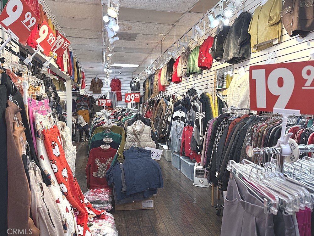 5301 Beach Boulevard 15