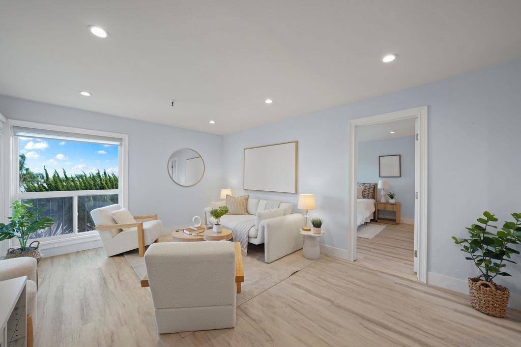 Pacific Beach - Residential