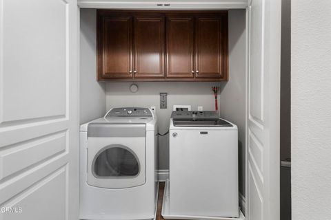 Tiny photo for 1421 Windshore Way, Oxnard, CA 93035 (MLS # V1-34915)