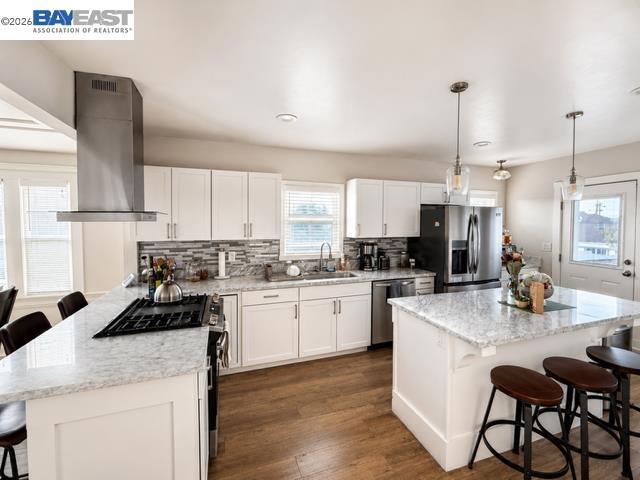 2503 Lowell Ave