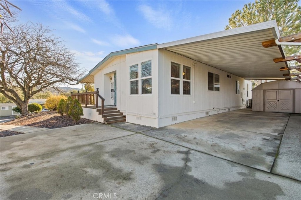 157 Oak Grove Parkway 157