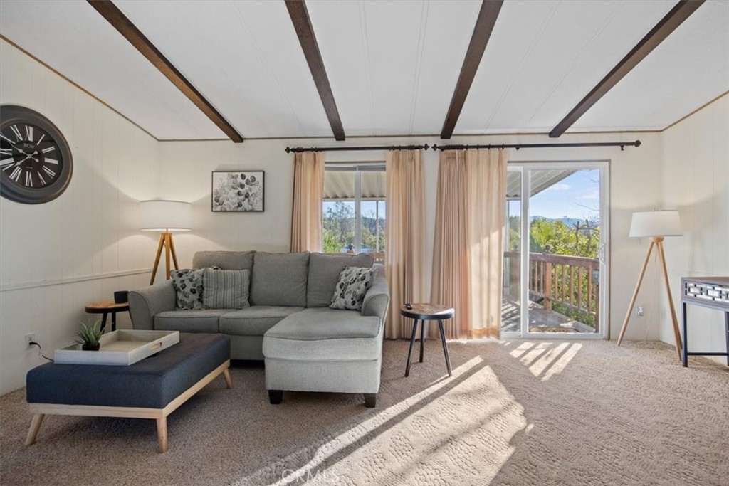 157 Oak Grove Parkway 157