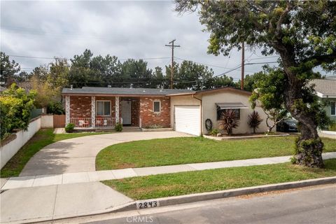 2843 Lomina Long Beach CA 90815