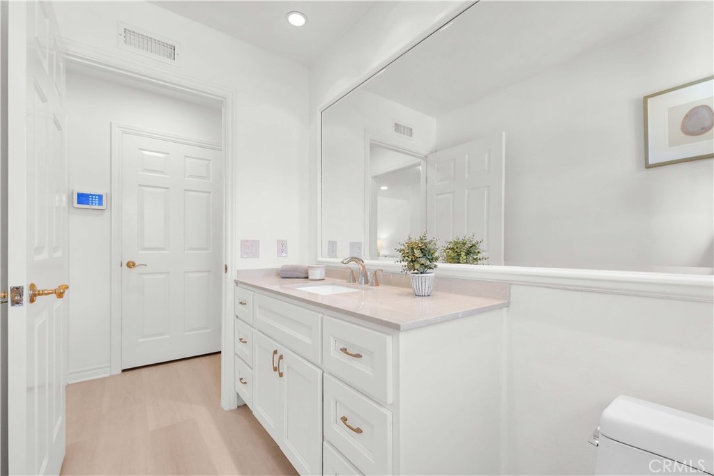 21 Santa Catalina Dr