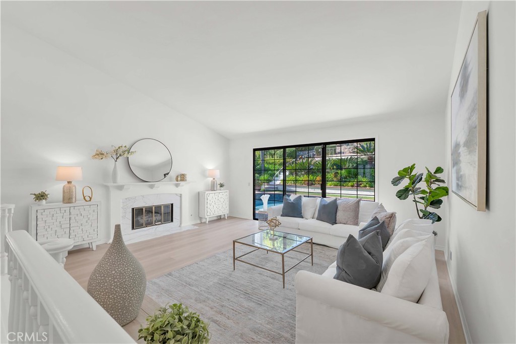 21 Santa Catalina Dr