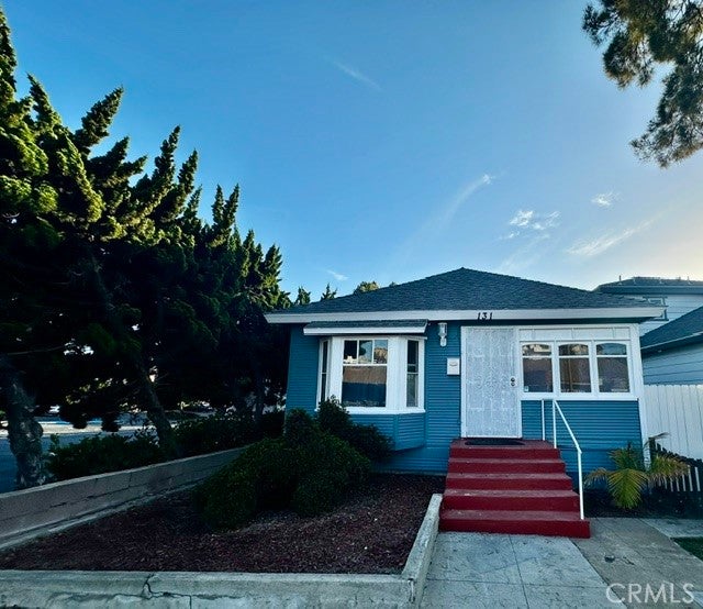 Photo 1 of 19 — 131 N Pacific Coast, Redondo Beach, CA 90277