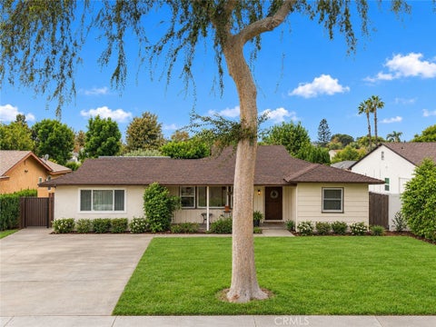 Photo of 184 Ford Avenue, Pomona, CA 91768 (MLS # CV26203761)