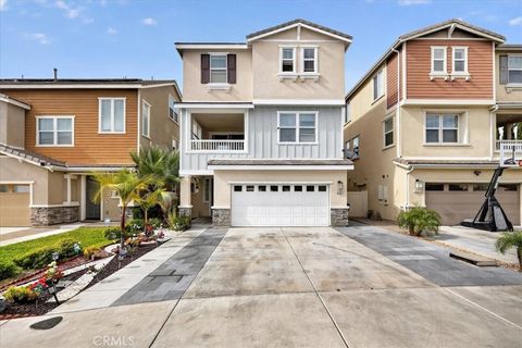 Photo of 9701 Hawkeye Lane, Anaheim, CA 92804 (MLS # PW26087748)