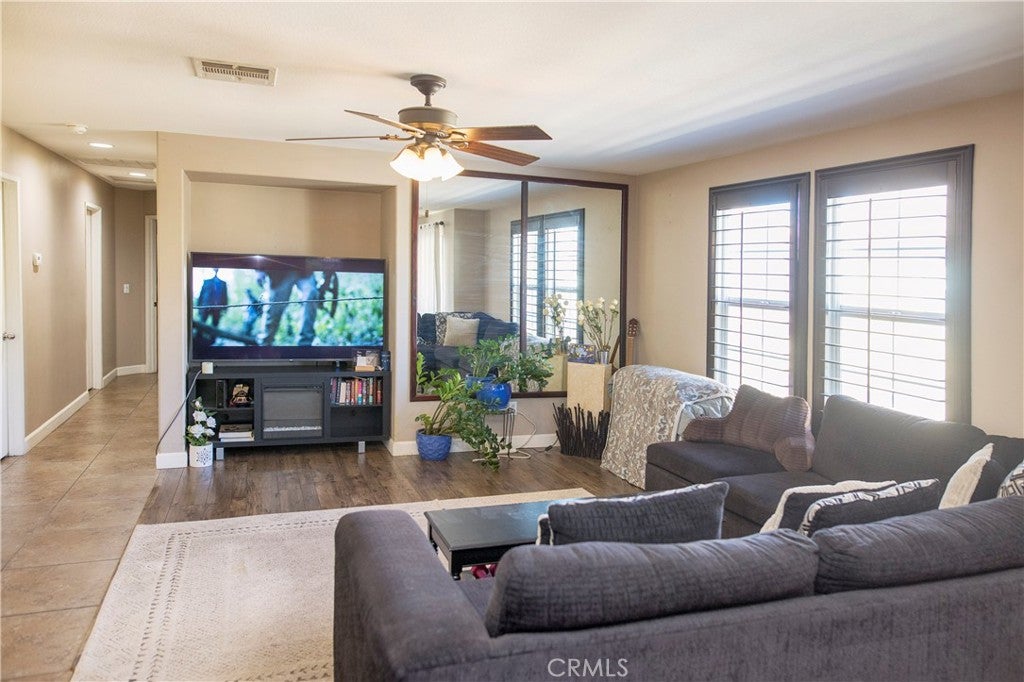 8090 Cornwall Court 51