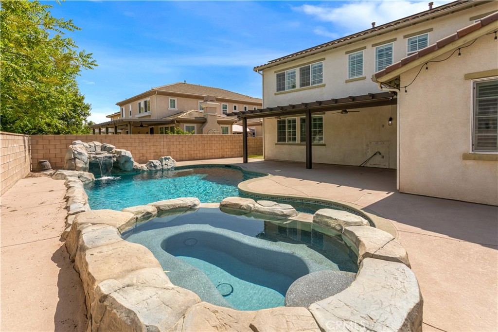45471 Olive Court