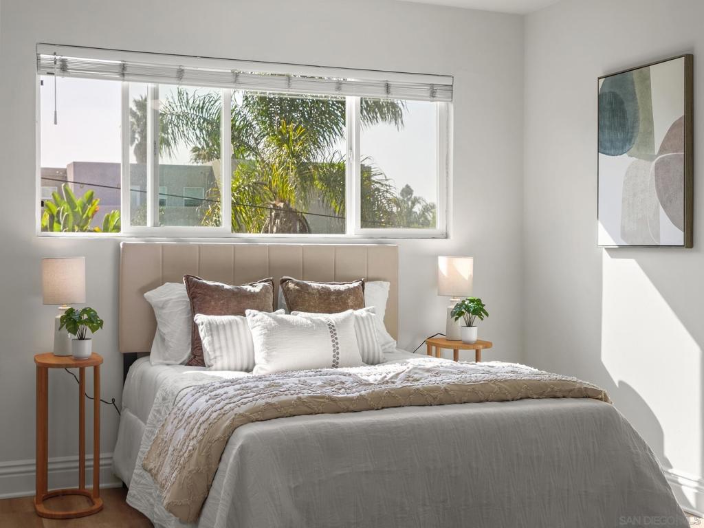 Pacific Beach - Residential