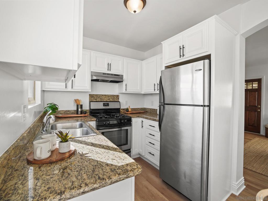 Pacific Beach - Residential